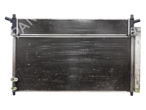 AC-Kondensator TOYOTA AURIS (_E18_) 1.8 Hybrid (ZWE186_, ZWE186R) (136 hp) 33123433