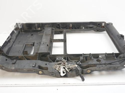 Frontplate/Frontkurv PEUGEOT 207 (WA_, WC_) 1.4 HDi (68 hp) 18194900