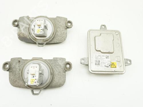 Module xenonverlichting BMW 3 Touring (F31) 330 d xDrive (258 hp) 18181072