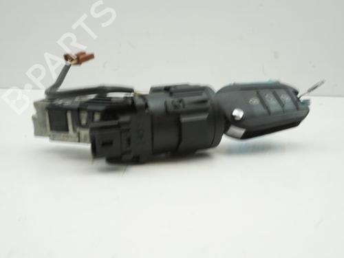 Used Ignition barrel Ignition barrel PEUGEOT 308 II (LB_, LP_, LW_, LH_, L3_) 1.6 HDi 100 (99 hp) 18197147 18197147