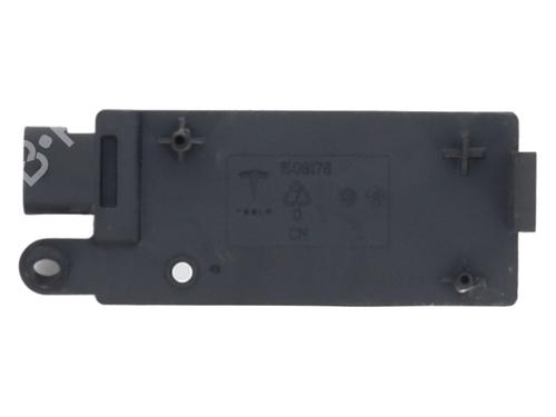 Antenne/Base TESLA MODEL Y (5YJY) EV | BP37745403C140 - Image 2