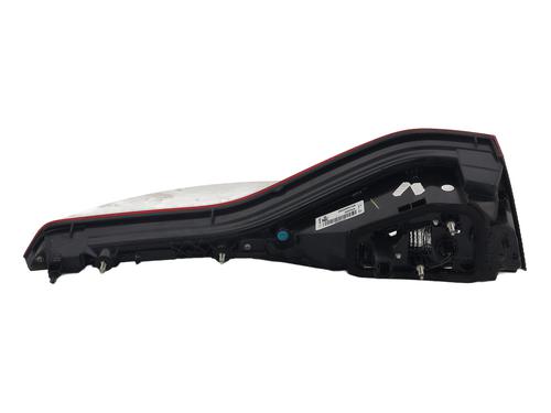 Right tailgate light RENAULT MEGANE IV Hatchback (B9A/M/N_) 1.5 dCi 110 (B9A3) | BP26231926C80 