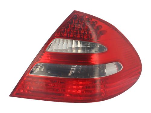 Used Right taillight Right taillight MERCEDES-BENZ E-CLASS (W211) E 320 CDI (211.026) (204 hp) 40252902 40252902