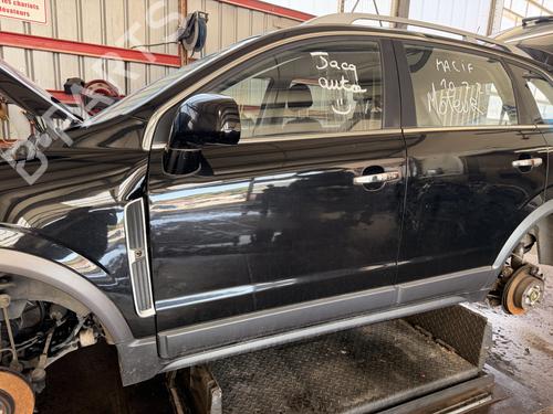 Used Left front door Left front door 38937384 38937384