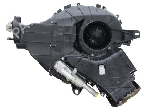 Klimaanlegg VW MULTIVAN T5 (7HM, 7HN, 7HF, 7EF, 7EM, 7EN) 2.5 TDI (174 hp) 30765442