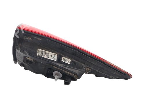 Right tailgate light RENAULT CLIO V (B7_) 1.0 TCe 100 (B7MT) | BP27096957C80 