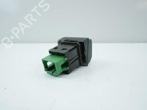 Used Switch Switch PEUGEOT 208 I (CA_, CC_) 1.6 HDi (92 hp) 18179140 18179140