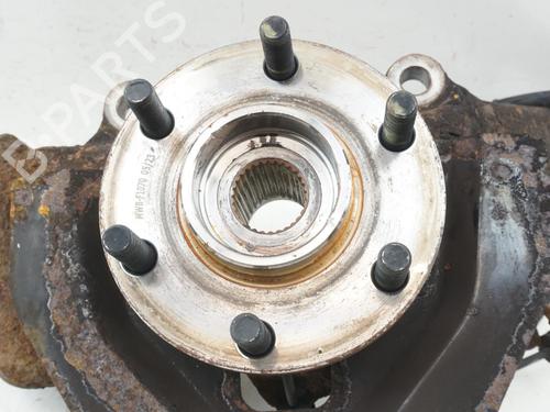 Right front steering knuckle NISSAN NAVARA NP300 (D40) 2.5 dCi 4WD | BP19729163M26 