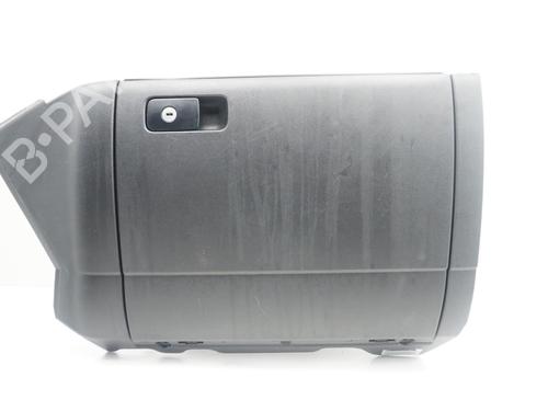 Used Glove box VW GOLF VII (5G1, BQ1, BE1, BE2) 2.0 GTI (220 hp) 18171228