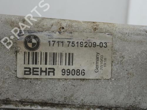 Used Water radiator BMW 5 (E60) 520 i (170 hp) 18186897