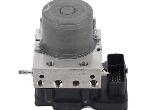 Used ABS pump RENAULT KANGOO III MPV TCe 130 (KJMB) (131 hp) 24552310