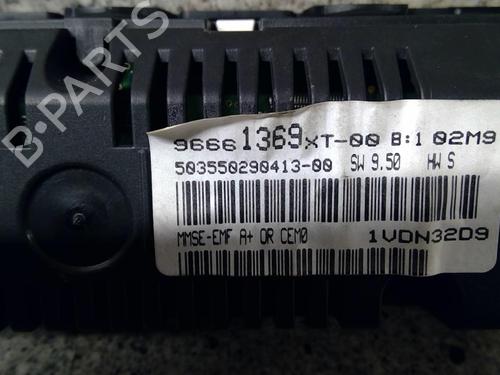 Used Display monitor CITROËN C3 II (SC_) 1.4 HDi 70 (SC8HZC, SC8HR0, SC8HP4) (68 hp) 18182421
