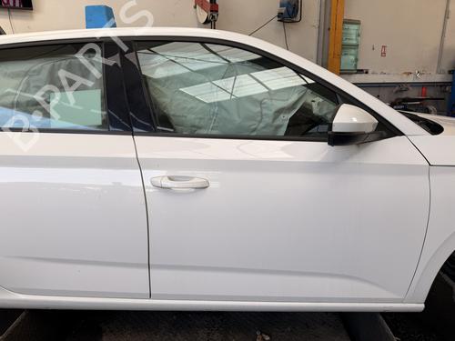 Used Right front door Right front door SKODA SCALA (NW1) 1.6 TDI (116 hp) 36647569 36647569