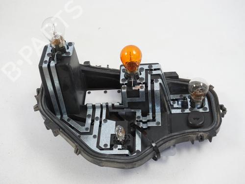 Used Lamp holder CITROËN C4 CACTUS 1.2 VTi 82 (82 hp) 22072512