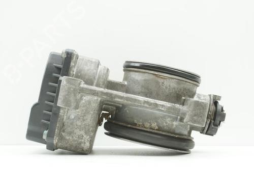 Used Throttle body Throttle body RENAULT CLIO II (BB_, CB_) 1.6 16V (BB01, BB0H, BB0T, BB14, BB1D, BB1R, BB2KL, BB3G... (107 hp) 18189033 18189033