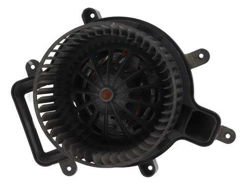 Used Heater blower motor PEUGEOT 5008 (0U_, 0E_) 1.6 HDi (114 hp) 23843465