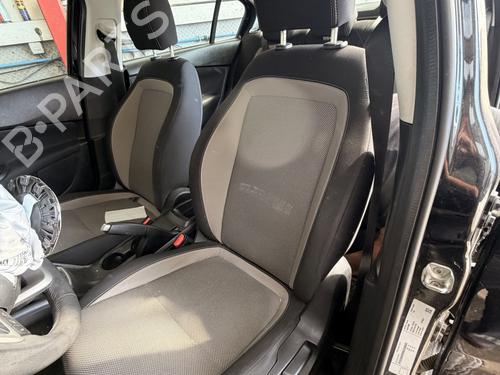 Used Left front seat Left front seat 39254834 39254834