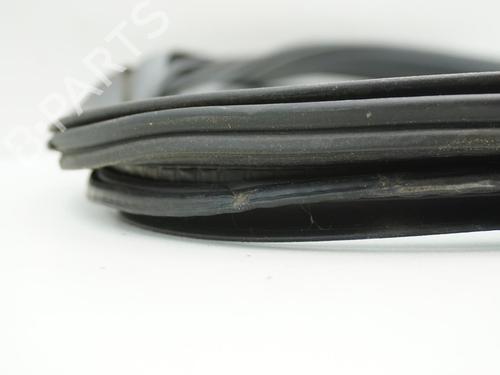 Used Rubber door seal CITROËN C4 II (NC_) 1.6 HDi 110 (112 hp) 18188902