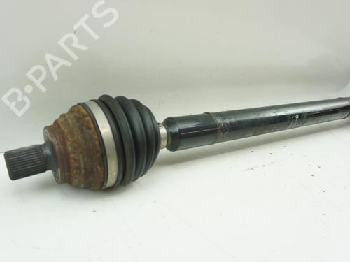 Used Right front driveshaft Right front driveshaft VW GOLF VI (5K1) 1.4 TSI (122 hp) 19731656 19731656