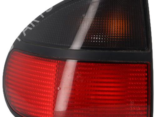 Used Left taillight RENAULT LAGUNA I (B56_, 556_) 2.0 (B56C/H/N) (113 hp) 19581678