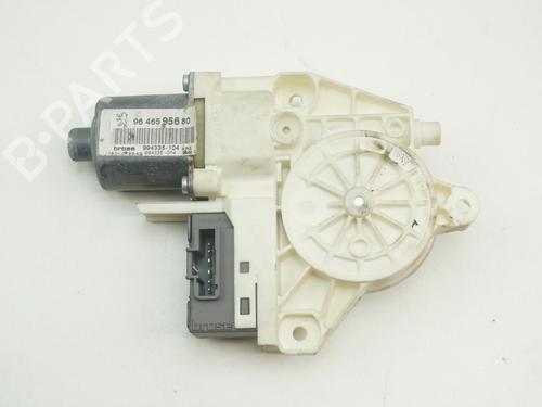 Rudehejsemotor bagstkærm venstre PEUGEOT 407 (6D_) 1.6 HDi 110 (6D9HZC, 6D9HYC) (109 hp) 18173371