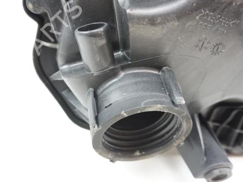 Used Air filter box Air filter box VW POLO V (6R1, 6C1) 1.0 (75 hp) 22071784 22071784