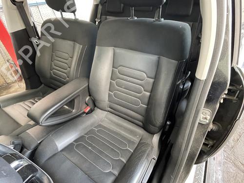 Used Left front seat CITROËN C4 CACTUS 1.2 VTi 82 (82 hp) 26713384