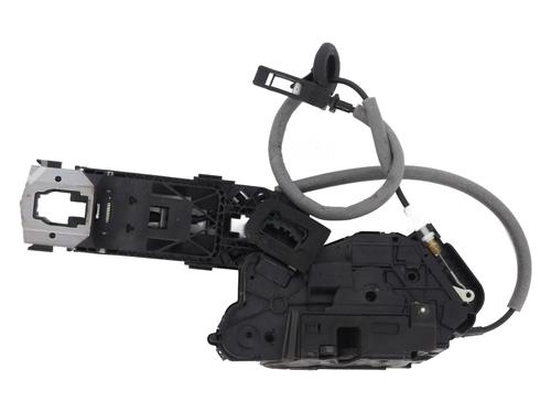 front-left-lock-vw-t-roc-a11-d11-2017-32785794 main image