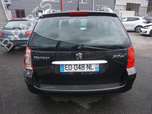Right headlight PEUGEOT 307 SW (3H) 1.6 HDI 110 | BP18187104C29 