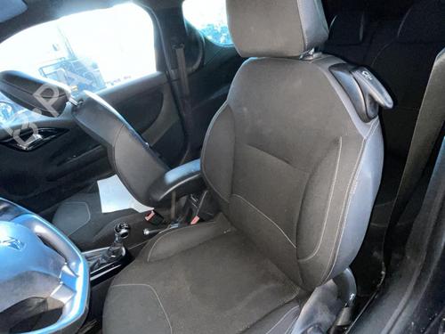 Siège avant gauche CITROËN DS3 (SA_) 1.6 HDi 90 (92 hp) 22074949