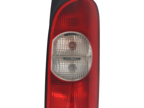 Feu arrière droit RENAULT MASTER II Van (FD) 2.5 dCi (FD02) (101 hp) 31909632
