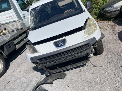 Left headlight PEUGEOT PARTNER Box Body/MPV 1.6 HDi | BP38723657C28 - Image 10