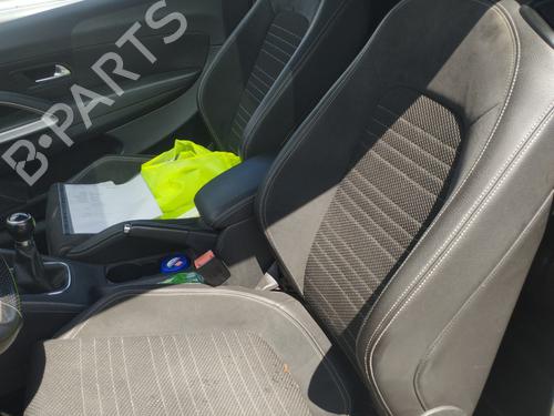 Accoudoir central VW SCIROCCO III (137, 138) 2.0 TDI | BP30542672I20 