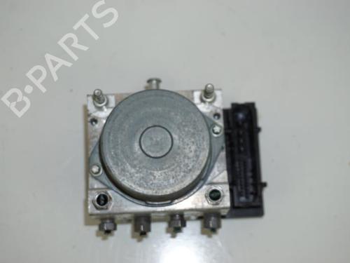 Used ABS pump RENAULT CLIO III (BR0/1, CR0/1) 1.5 dCi (BR17, CR17) (86 hp) 18179056