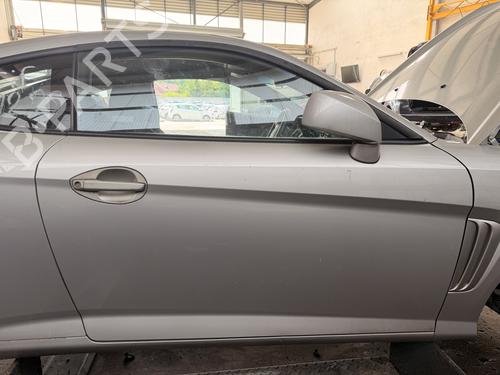 Used Right front door Right front door 38531885 38531885