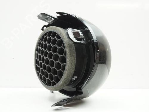 Used Air vent NISSAN MICRA V (K14) 1.5 DCI (90 hp) 18196839