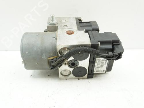 ABS pump KIA SORENTO I (JC) 2.5 CRDi 4WD | BP18173342M43 