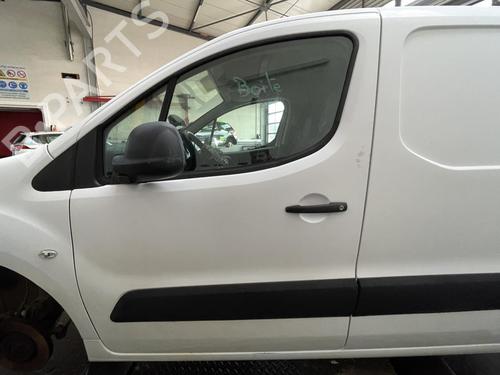 Used Left front door PEUGEOT PARTNER Box Body/MPV 1.6 HDi / BlueHDi 75 (75 hp) 22341042