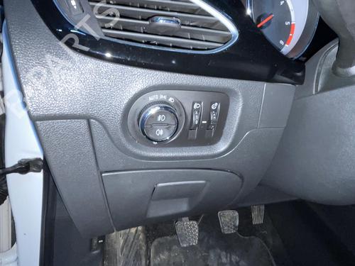 Used Headlight switch OPEL ASTRA K (B16) 1.6 CDTi (68) (160 hp) 20180219
