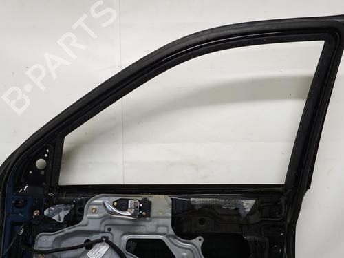 Right front door HYUNDAI SANTA FÉ I (SM) 2.0 CRDi 4x4 | BP18192582C3 