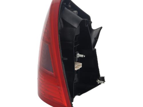 Right taillight CITROËN C5 II (RC_) 2.0 HDi (RCRHRH) | BP30103906C35