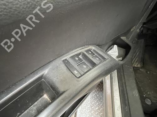 Fensterheberschalter links vorne für OPEL MERIVA B MPV (S10) 1.4 (75) (120 hp) 29040326