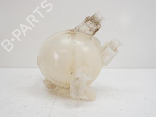 Used Expansion tank CITROËN C4 CACTUS 1.2 VTi 82 (82 hp) 27564447