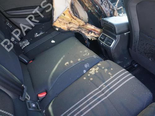 Venstre baglygte RENAULT MEGANE IV Hatchback (B9A/M/N_) 1.2 TCe 130 (B9MR) | BP19729381C34 