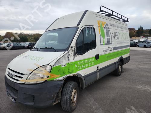 Right front seat IVECO DAILY IV Van 35C10, 35S10 | BP31096835C16 - Image 12