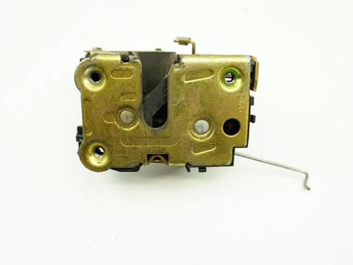 Fechadura frente direita RENAULT TWINGO I (C06_) 1.2 16V (C06C, C06D, C06K) (75 hp) 18177953
