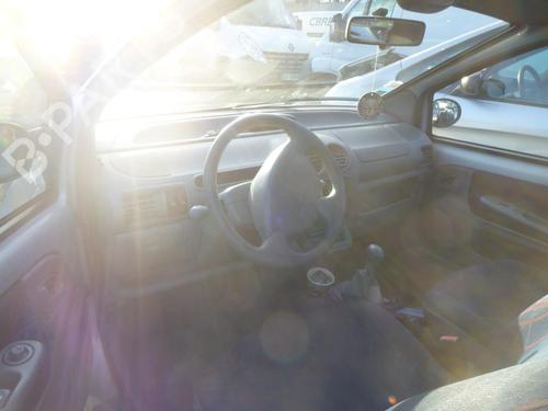 Retrovisor izquierdo RENAULT TWINGO I (C06_) 1.2 16V (C06C, C06D, C06K) | BP19646384C26 