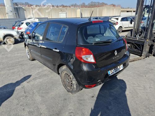 Brugte RENAULT CLIO III (BR0/1, CR0/1) 1.2 16V (BR0P, CR0P) (101 hp) 3606386