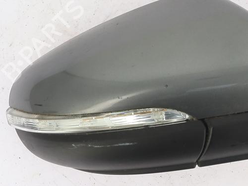 Specchietto retrovisore destro Specchietto retrovisore destro VW GOLF VI (5K1) 2.0 TDI (140 hp) 39690413 39690413