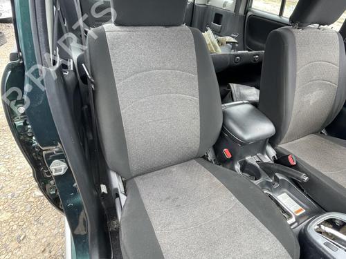 Right front seat SUZUKI GRAND VITARA I (FT, HT) 2.0 HDI 110 16V 4x4 (SQ420D, TD83V) | BP22072501C16 
